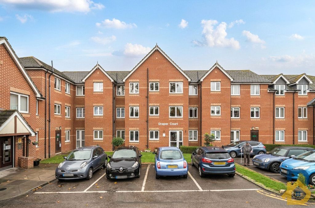 Property photo 1 of 17 Picture No. 19