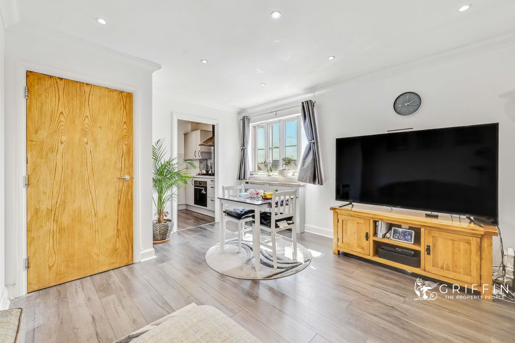 Property photo 1 of 7 3171A1067171A10692