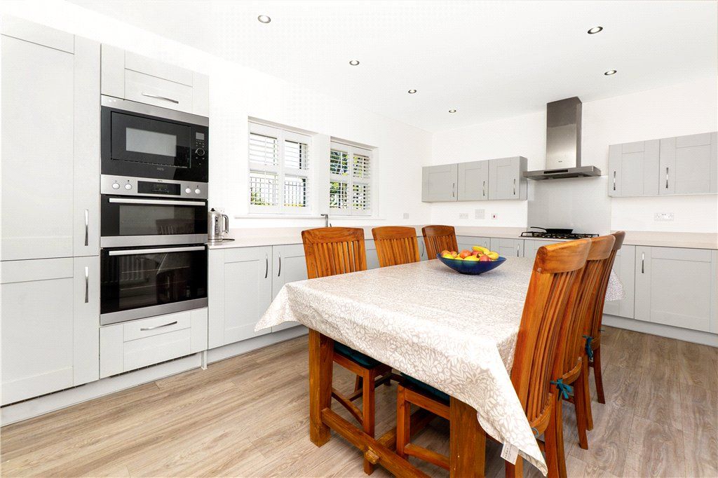 Property photo 3 of 23 Kitchen Diner