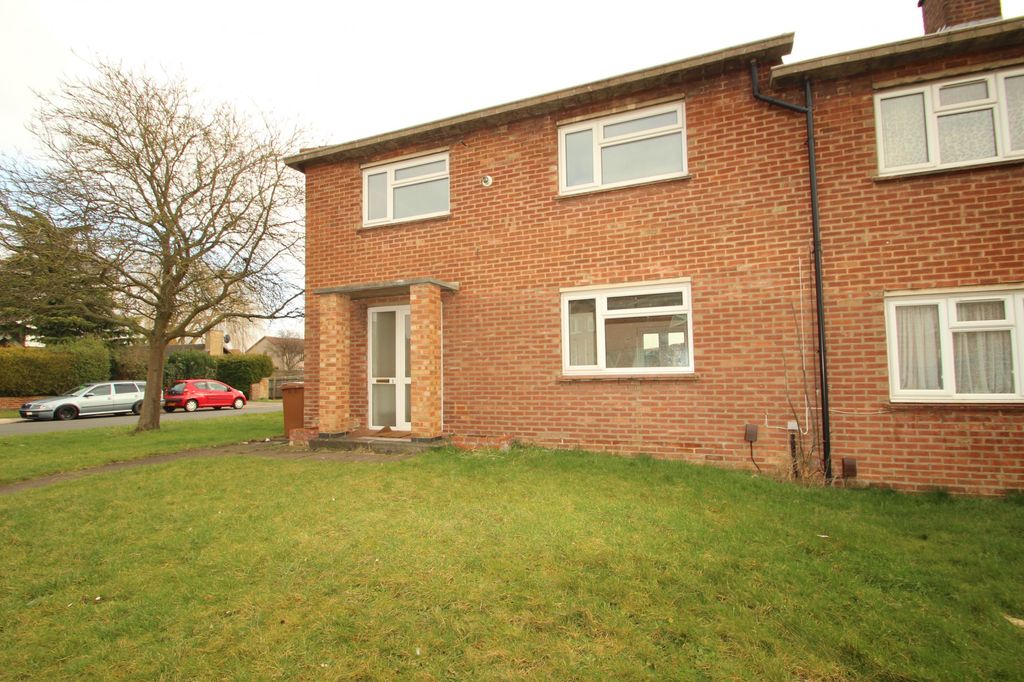Property photo 1 of 9