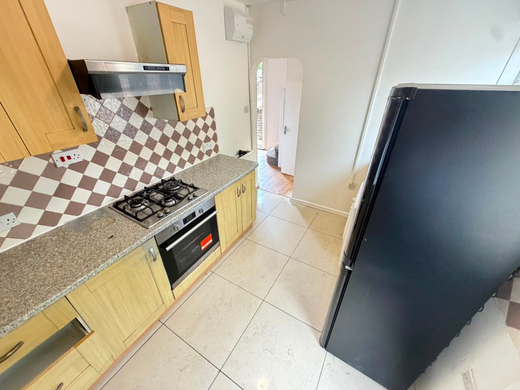 Property photo 2 of 12