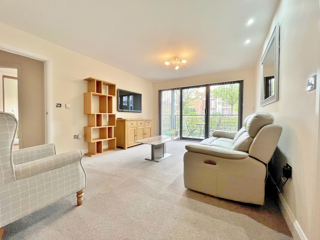 Property photo 2 of 13