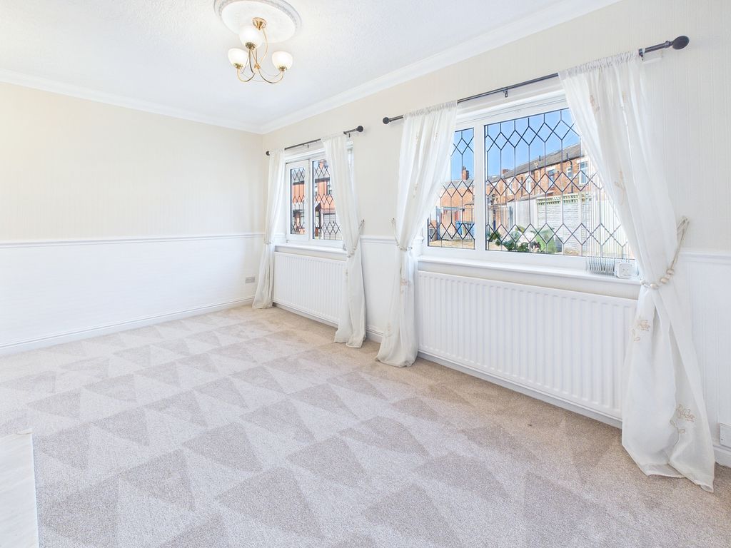 Property photo 3 of 24
