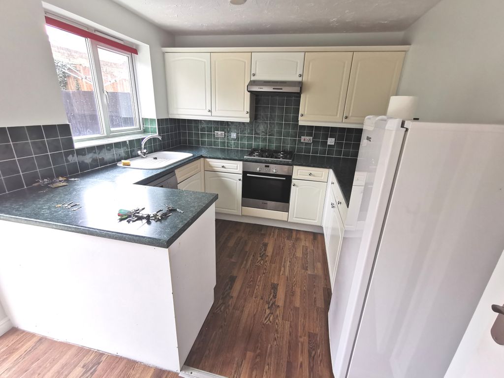 Property photo 2 of 11