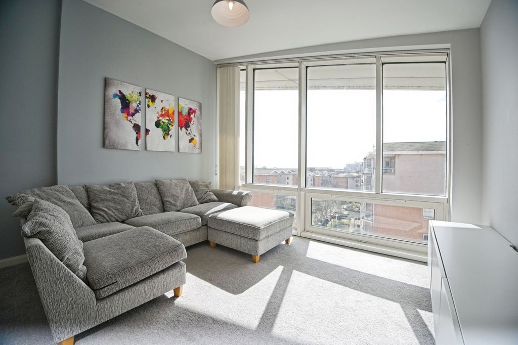 Property photo 2 of 16 Living/Dining Area