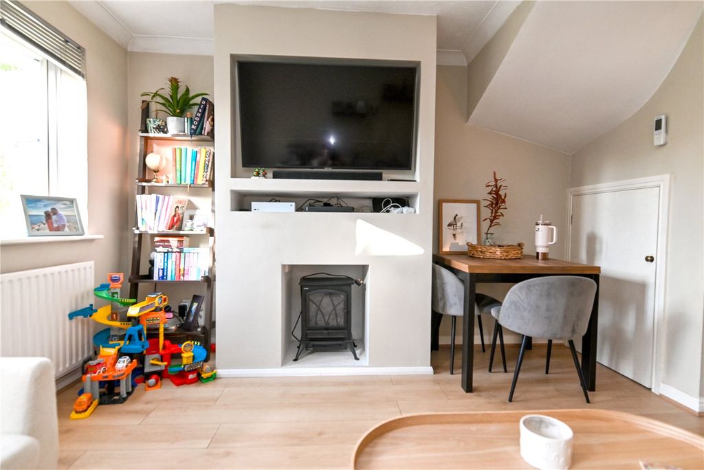 Property photo 3 of 17 Picture No. 05