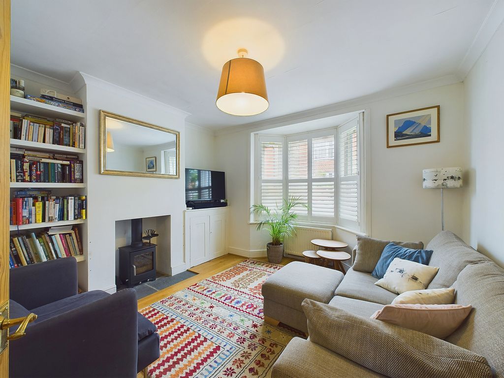 Property photo 3 of 18 Sitting Room