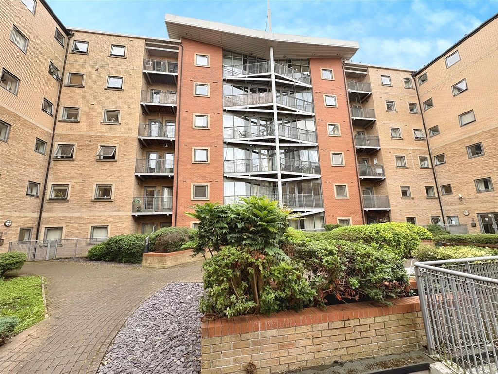 Property photo 1 of 10 Picture No. 02