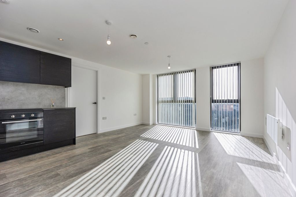 Property photo 2 of 24 Pbox-Img.Jpg