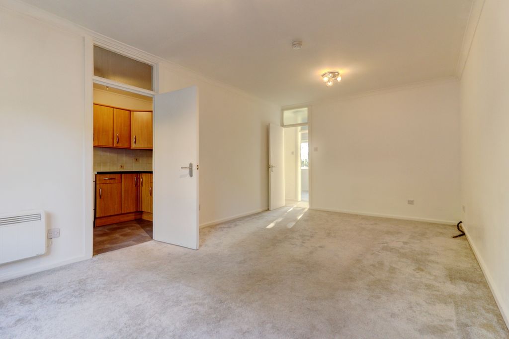 Property photo 3 of 9 Picture No. 07