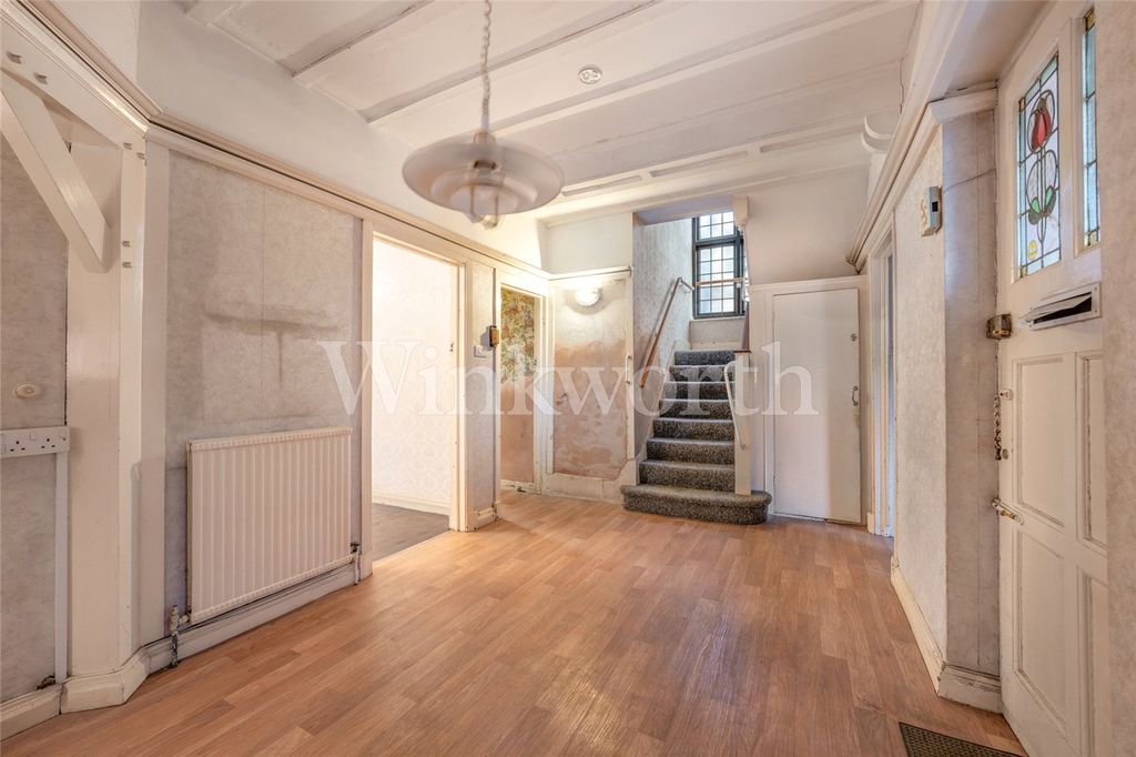 Property photo 2 of 17 Picture No. 02