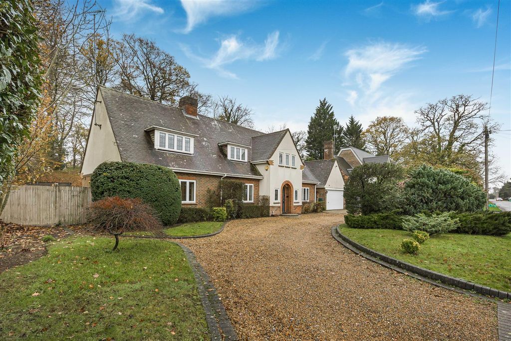 Property photo 2 of 29