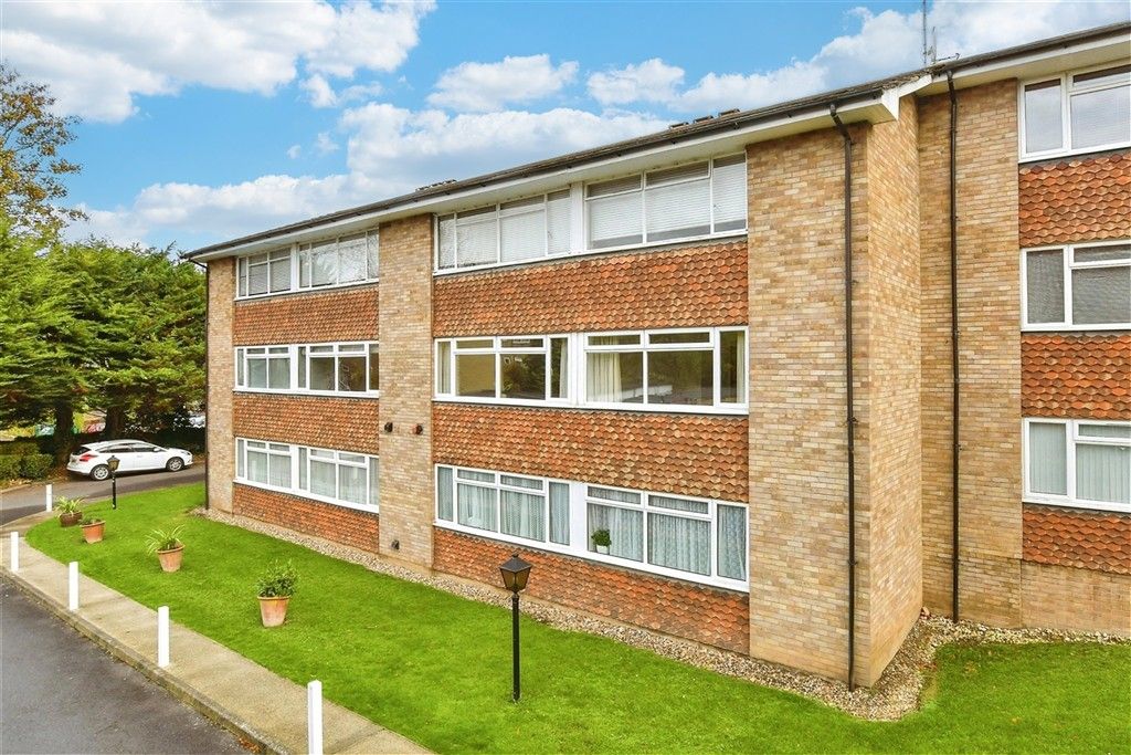 Property photo 2 of 28 External (Web)