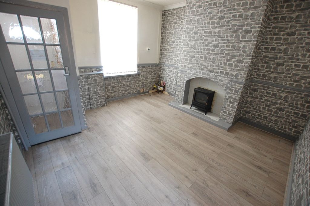 Property photo 2 of 9 Picture No. 02