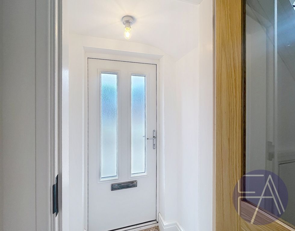 Property photo 2 of 31 5199332
