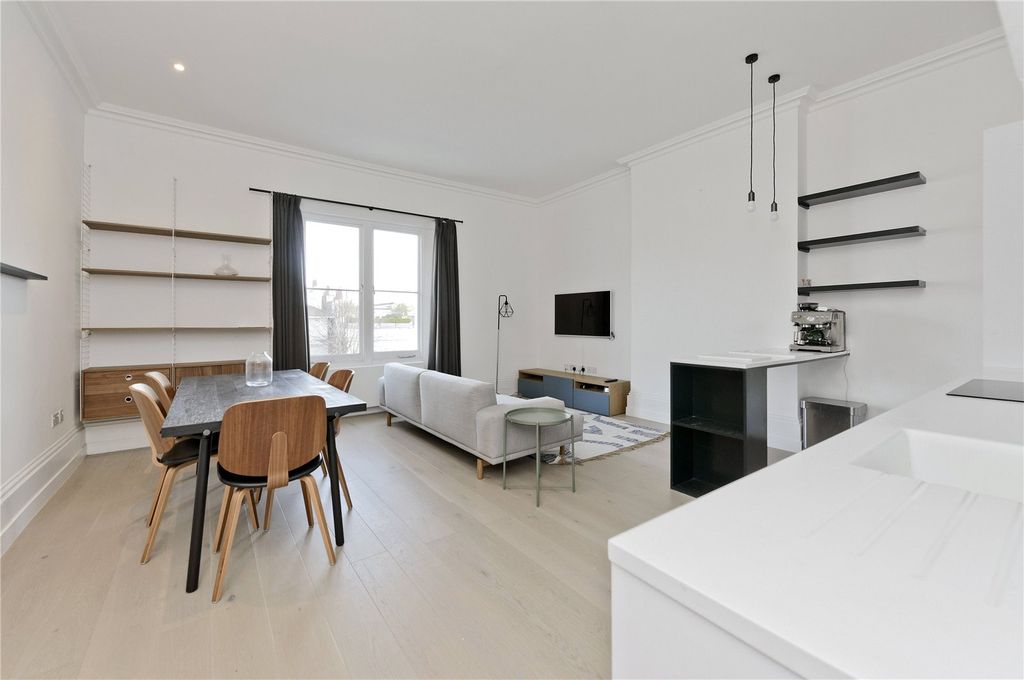 Property photo 2 of 14 A085i00000L94Emaaz_Nho220063_02.Jpg