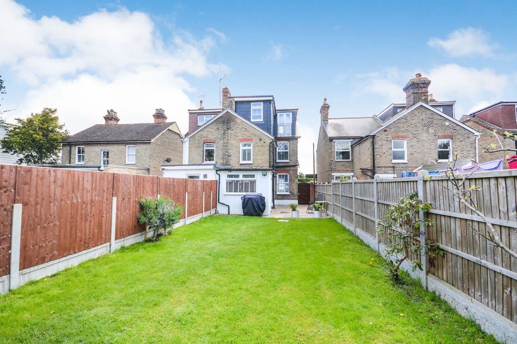 Property photo 2 of 31 Photo 6