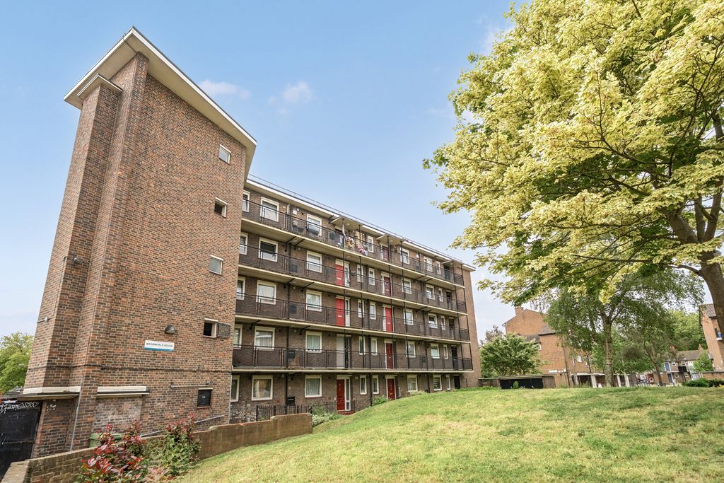 Property photo 1 of 13 1459581-3-6A06F27...