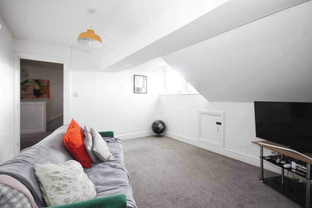 Property photo 3 of 16 Photography