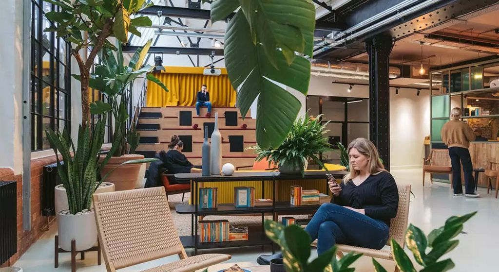 Property photo 2 of 10 Barley Mow Centre Chiswick W4 Office 1.Jpg