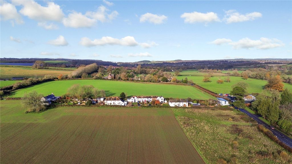 Property photo 2 of 15 Picture No. 04