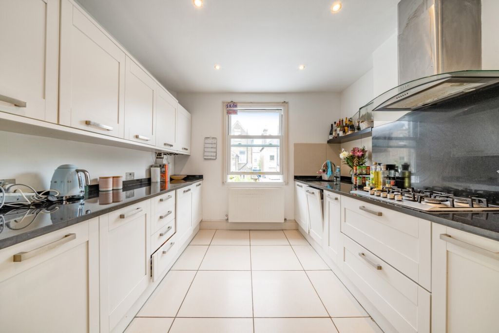 Property photo 2 of 10 1151215 (3)