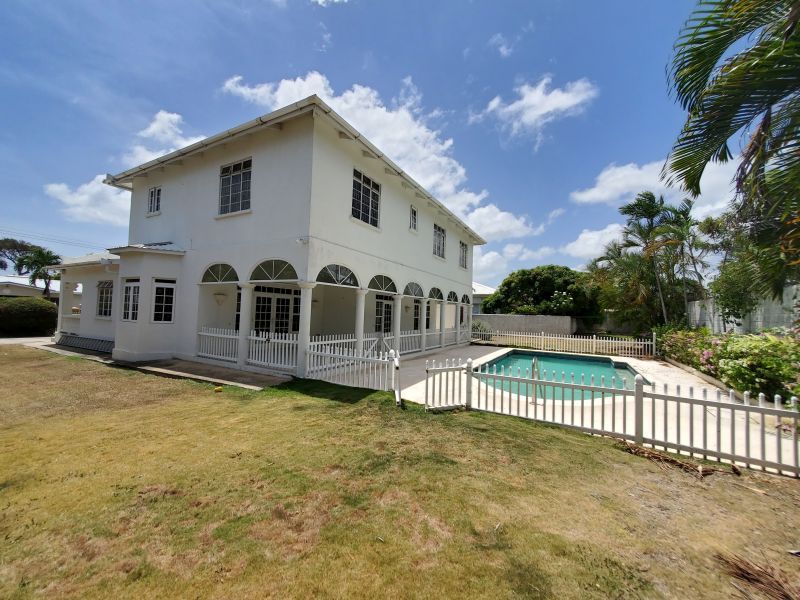 Property photo 1 of 22
