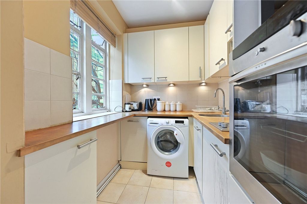 Property photo 3 of 8 Picture No. 07