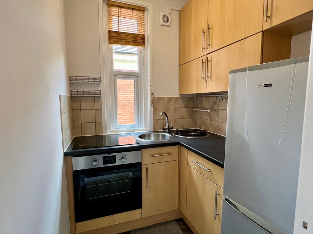 Property photo 3 of 11 Img_7653