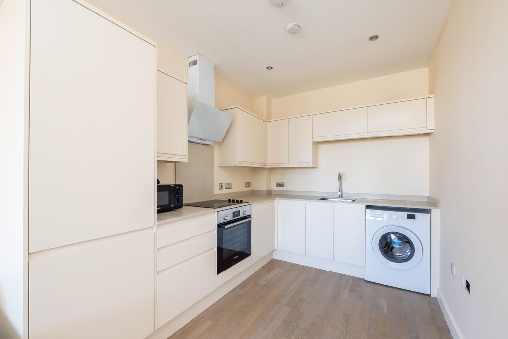 Property photo 3 of 9 Picture 3