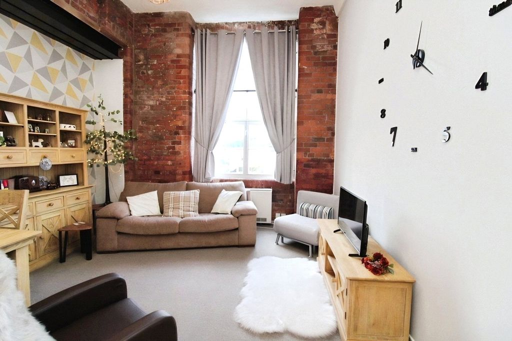 Property photo 3 of 7 Picture No. 04