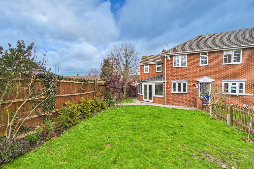 Property photo 1 of 11 Picture No. 15