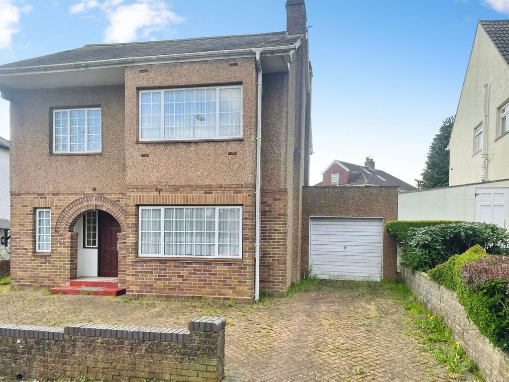 Property photo 1 of 21