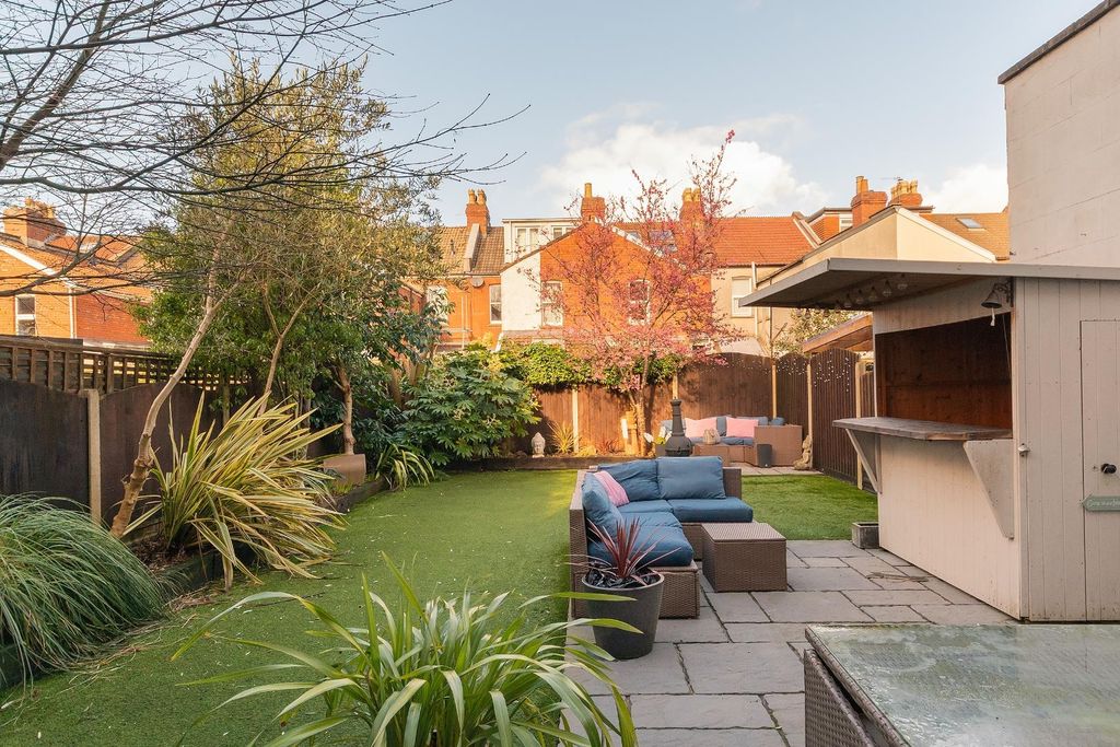 Property photo 3 of 49 0C8Rke - External I.Jpg