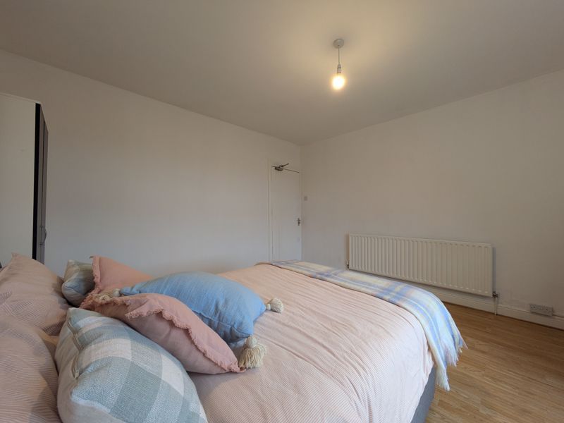 Property photo 2 of 9 Photo 7