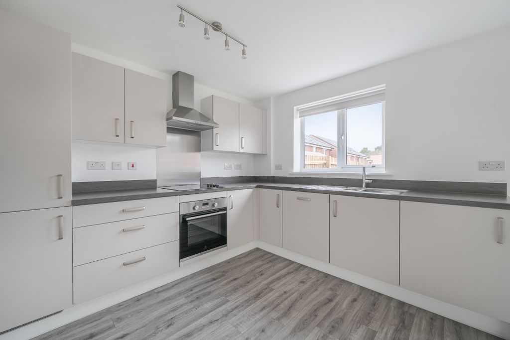 Property photo 3 of 17 1249578 (12)
