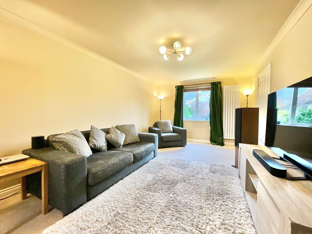 Property photo 3 of 25