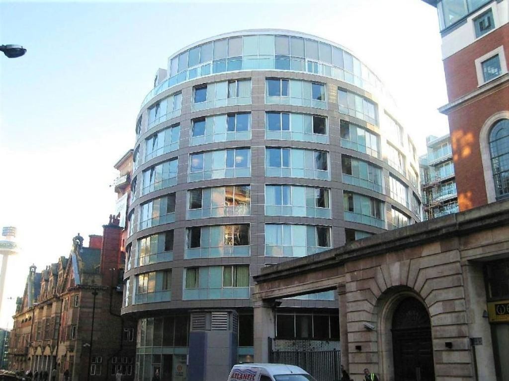 Property photo 1 of 8 Photo 8