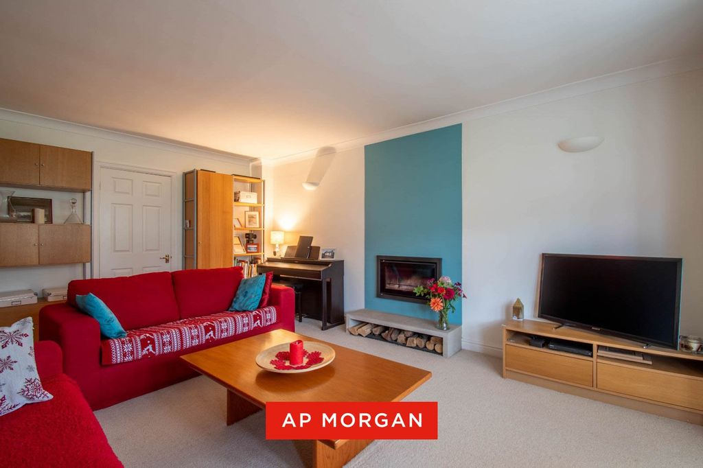 Property photo 3 of 25 Picture No. 31