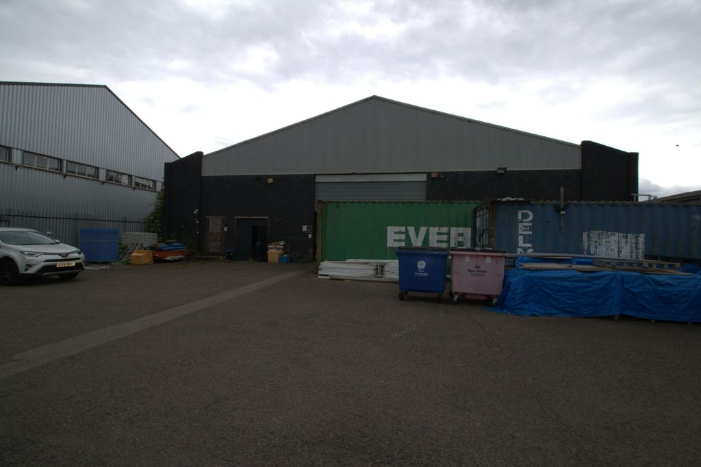 Property photo 2 of 10 Img_0036.Jpg