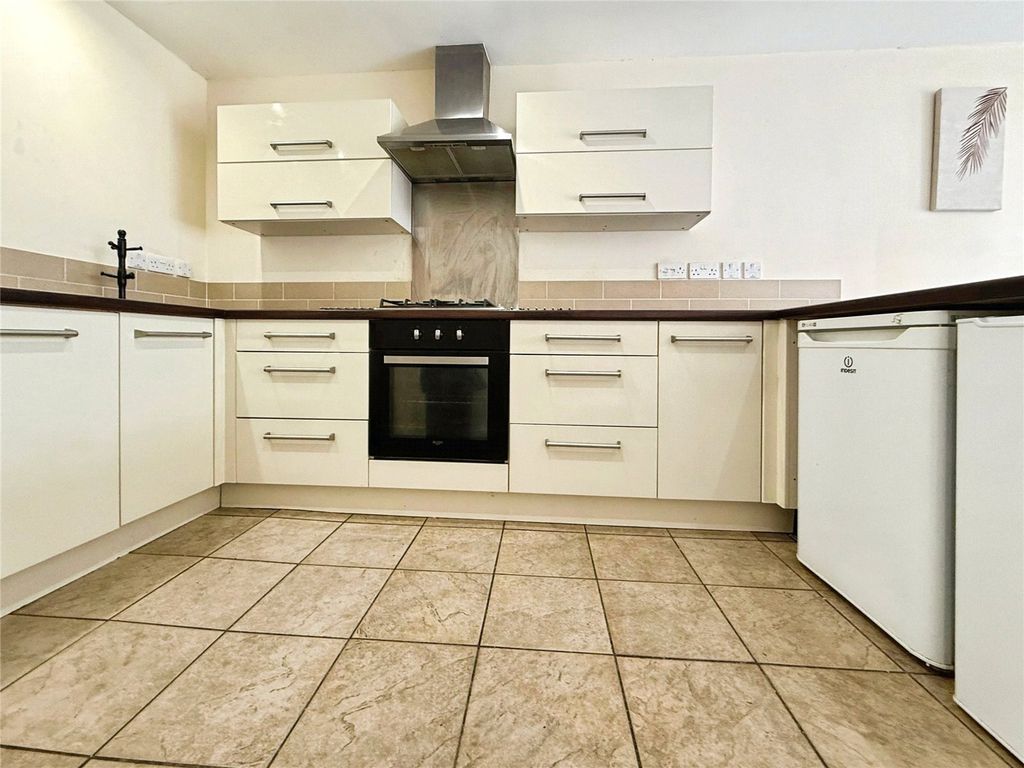 Property photo 2 of 13 Picture 2