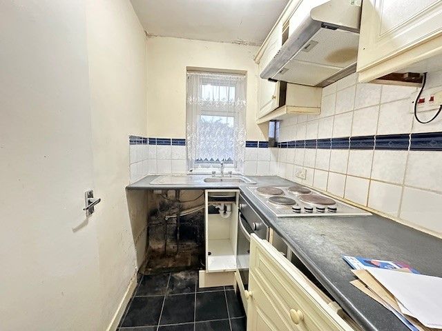 Property photo 3 of 8