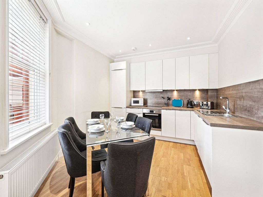 Property photo 3 of 14 Picture No. 05