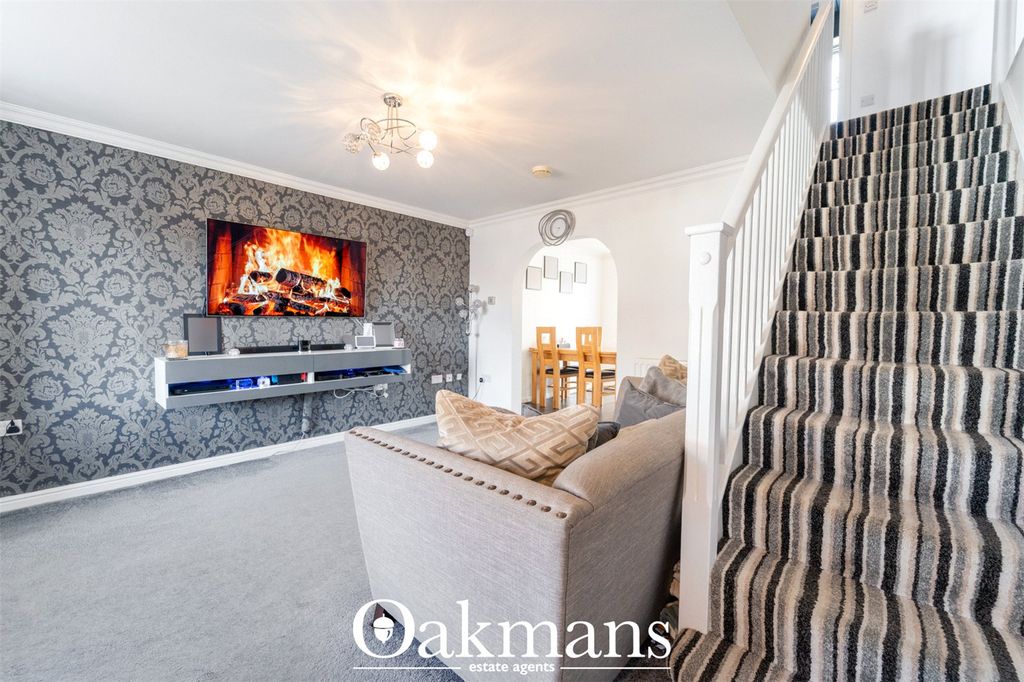 Property photo 3 of 37 Picture No. 21