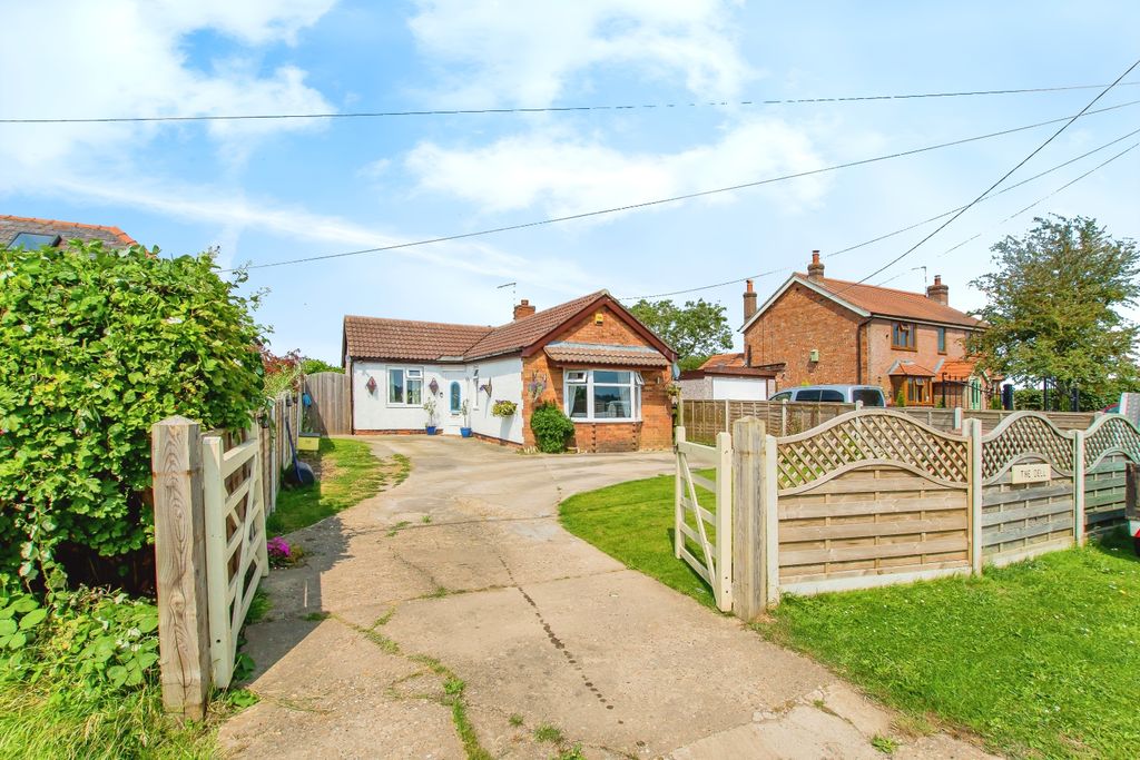 Property photo 1 of 17 Photography