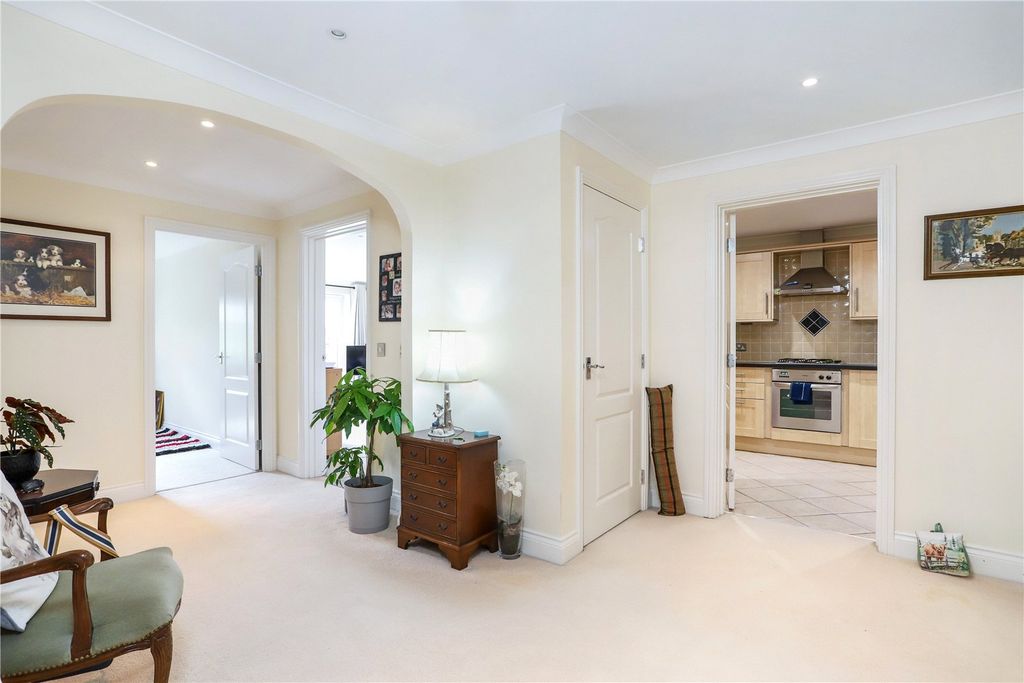 Property photo 2 of 13 Picture No. 09