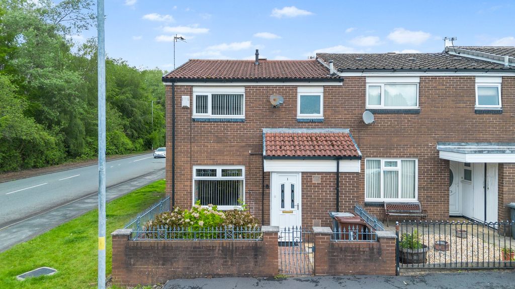 Property photo 1 of 26