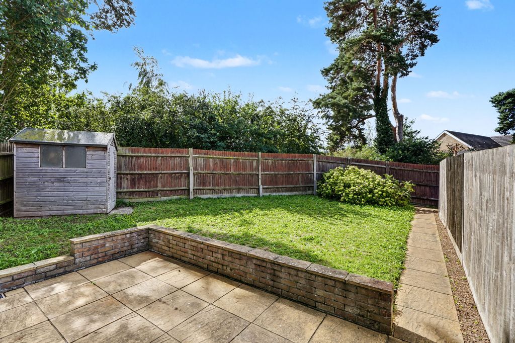 Property photo 2 of 15