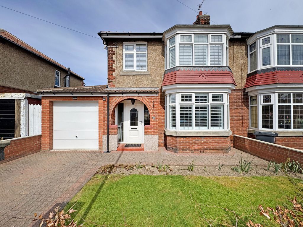 Property photo 1 of 42