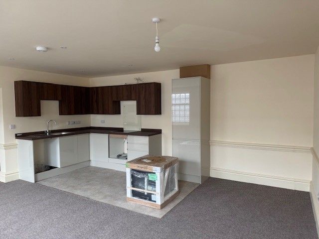 Property photo 2 of 15 Kitchen